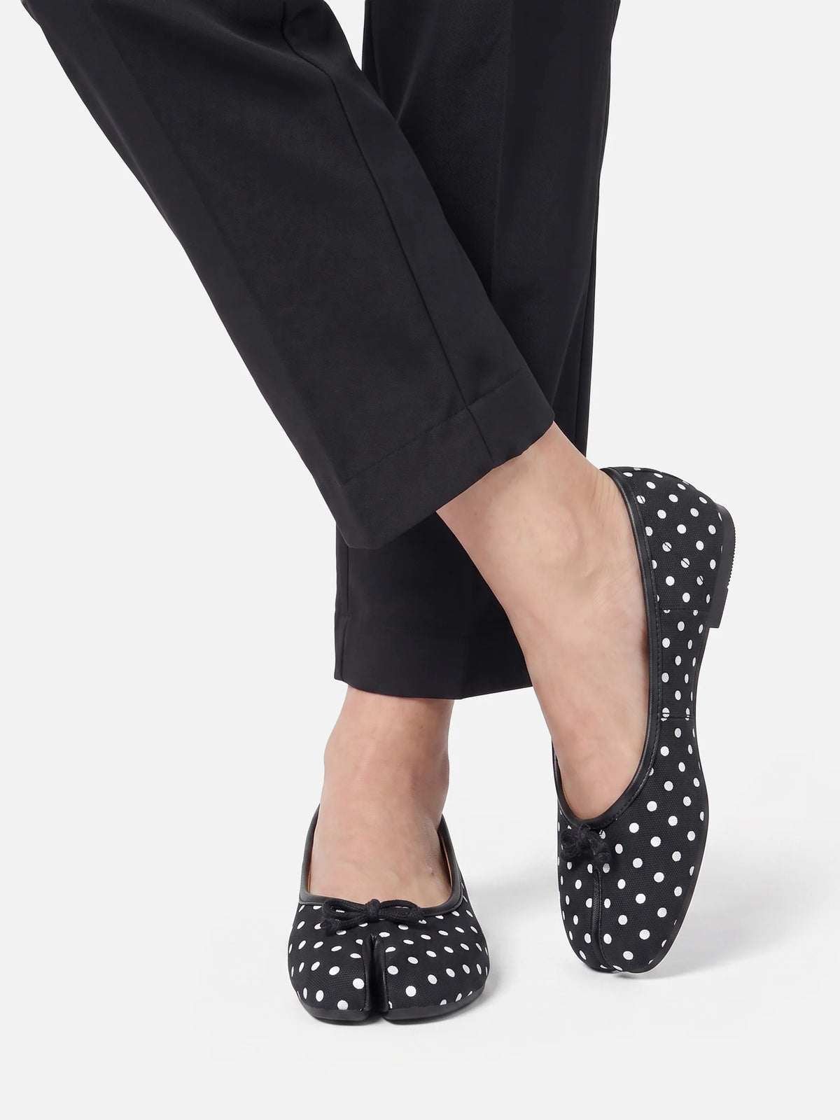 Women's Polka Dot Split Toe Tabi Ballet Flats