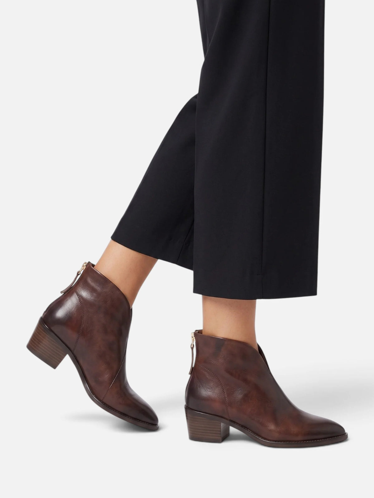 Women's Leather Pointed Toe Ankle Boots