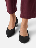 Women's Knit Pointed Toe Cushioned Wedge Pumps