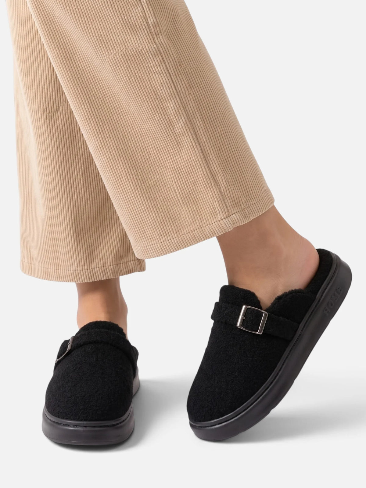 Women's Plush Platform Buckle Slippers