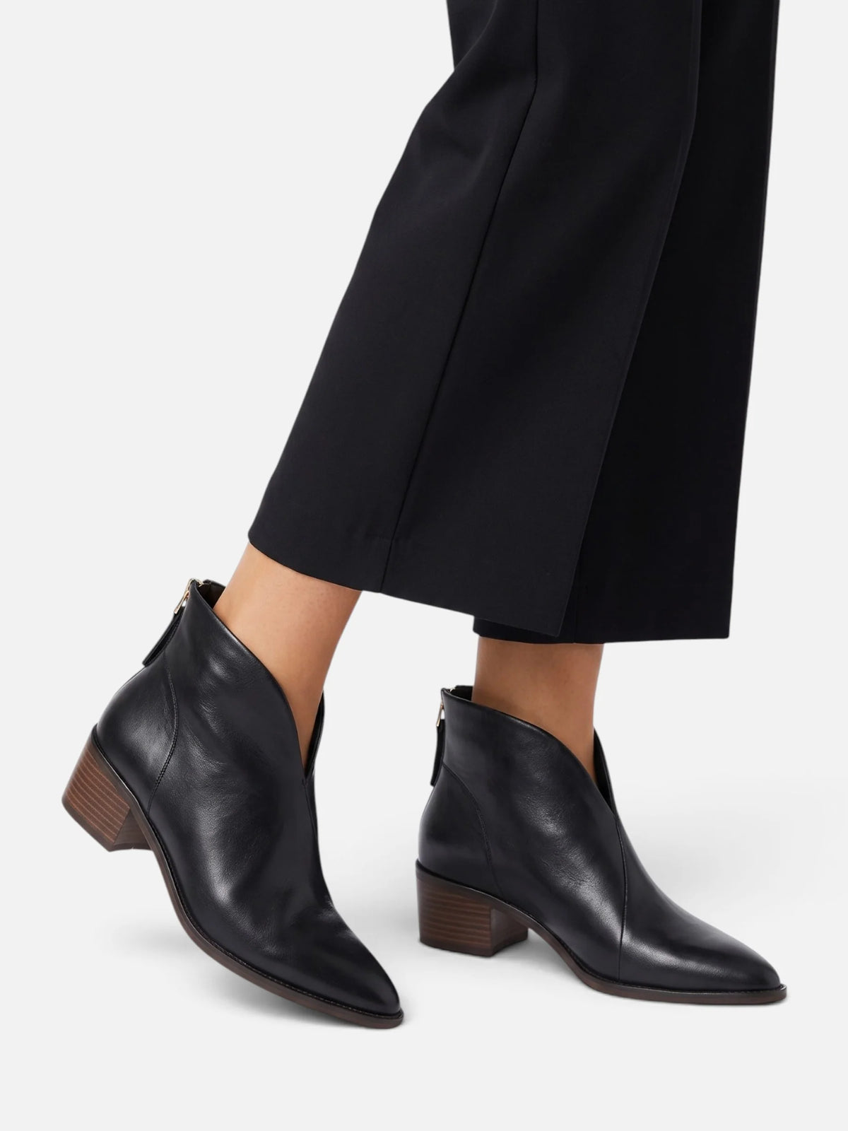 Women's Leather Pointed Toe Ankle Boots