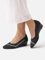 Women's Two-Tone Cushioned Wedge Pumps