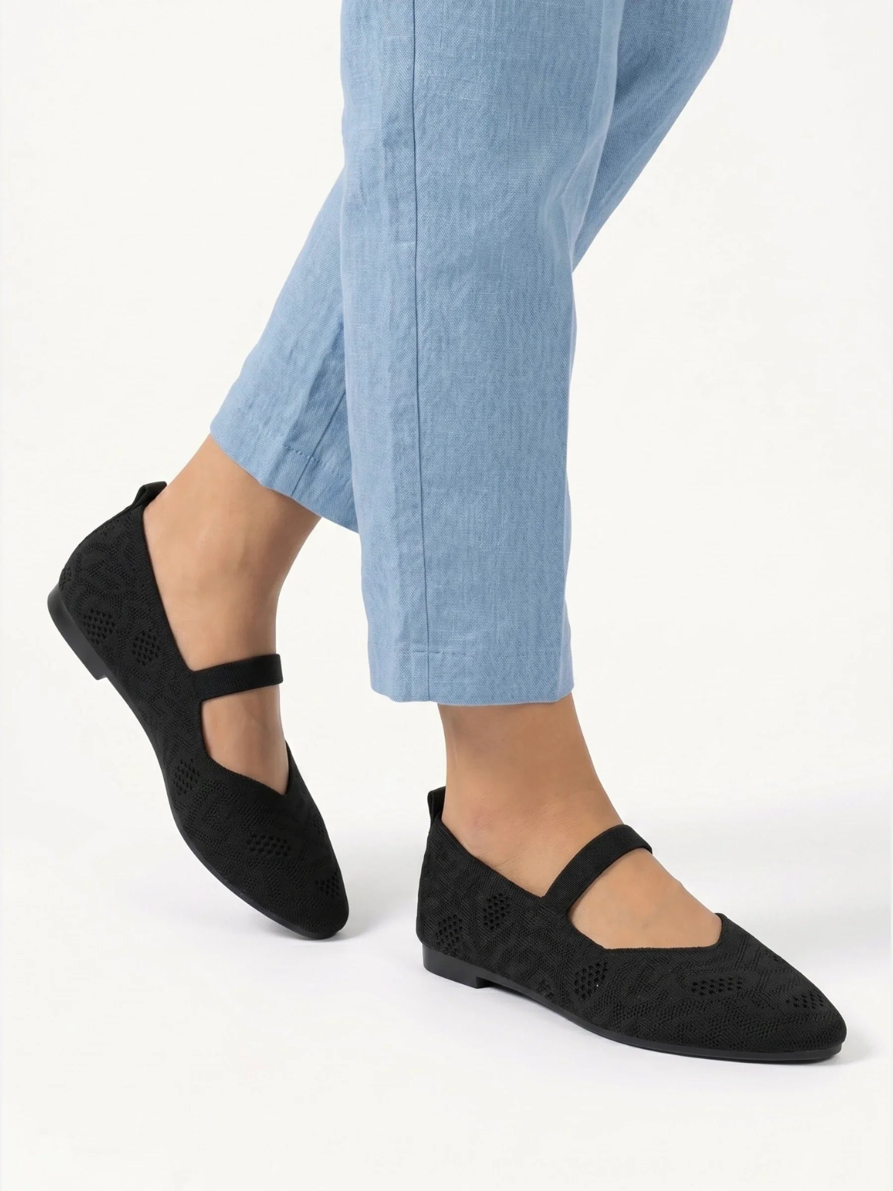 Women's Knit Pointed Toe Mary Jane Ballet Flat